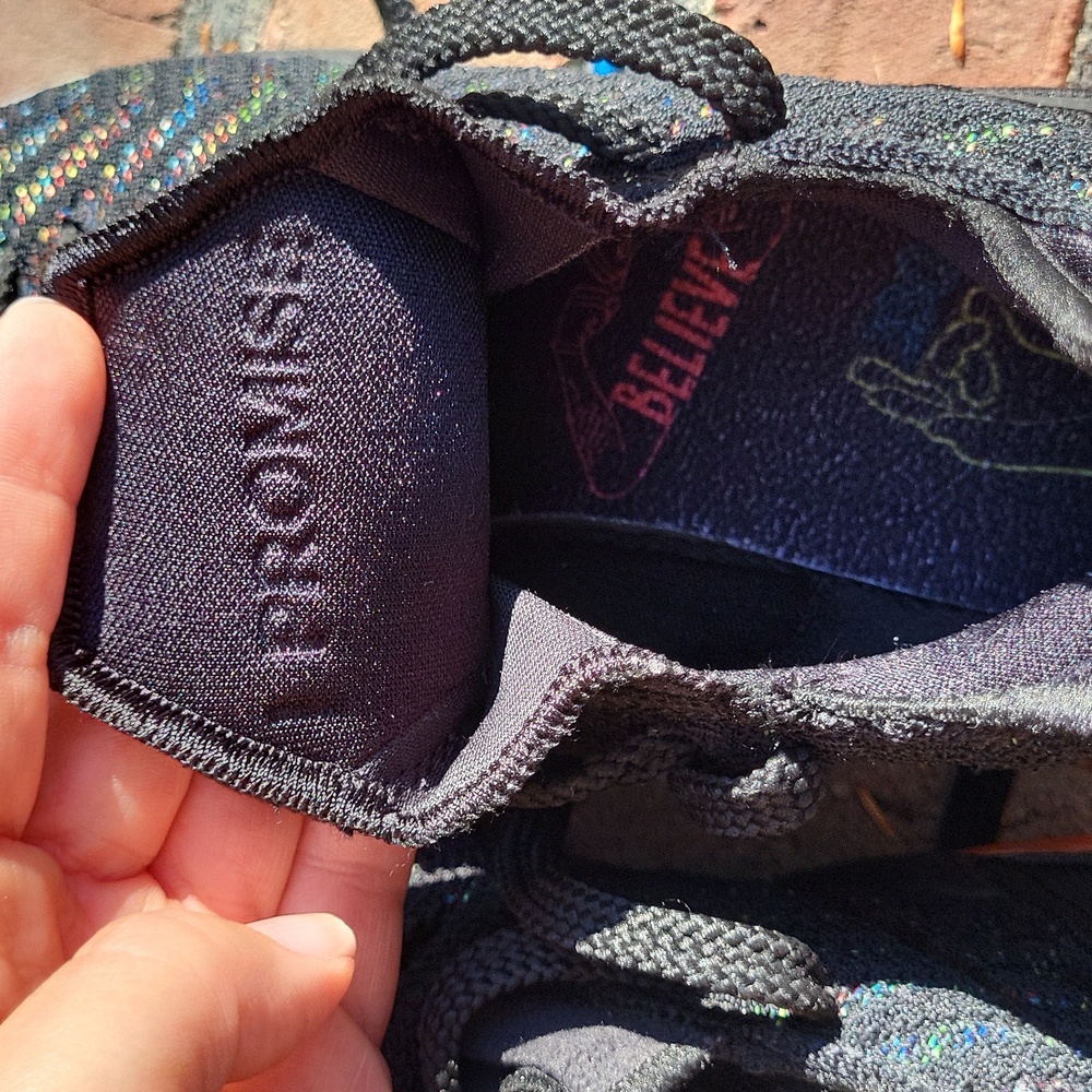 Lebron Nike XVI - Picture 4 of 7
